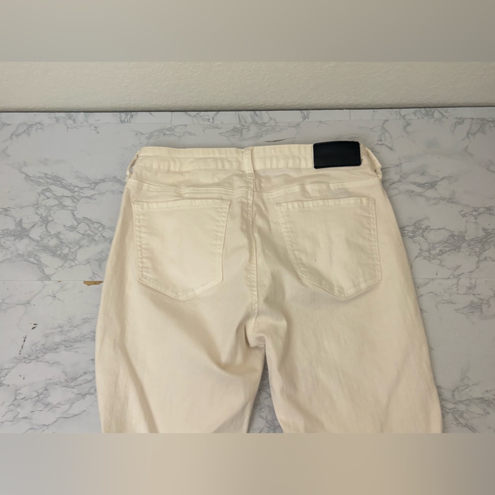 IT Gabby Petite Women's White High Rise Curvy Skinny Ankle Jeans Size 10P - Picture 4 of 6